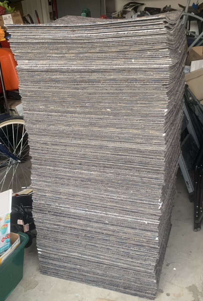 RUBBER BACK 2' X 2' CARPET TILES