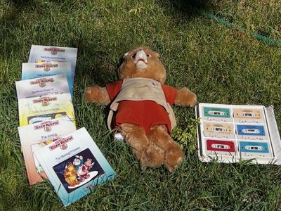 Vintage Teddy Ruxpin Animatronic Bear w/ Books & Tapes - The Airship, Missing Princess