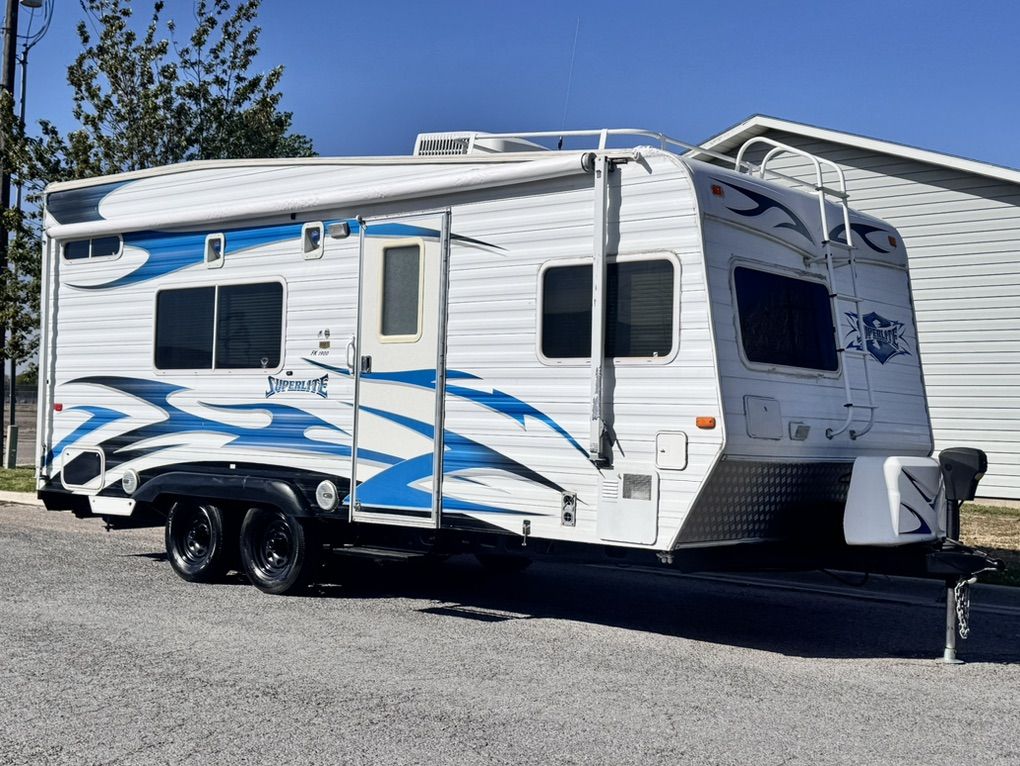 2007 Weekend Warrior 19FK Superlite  Toyhauler