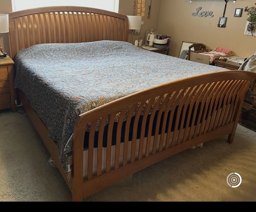 Solid Wood Sleigh Bed Frame - King Size - Headboard & Footboard Included
