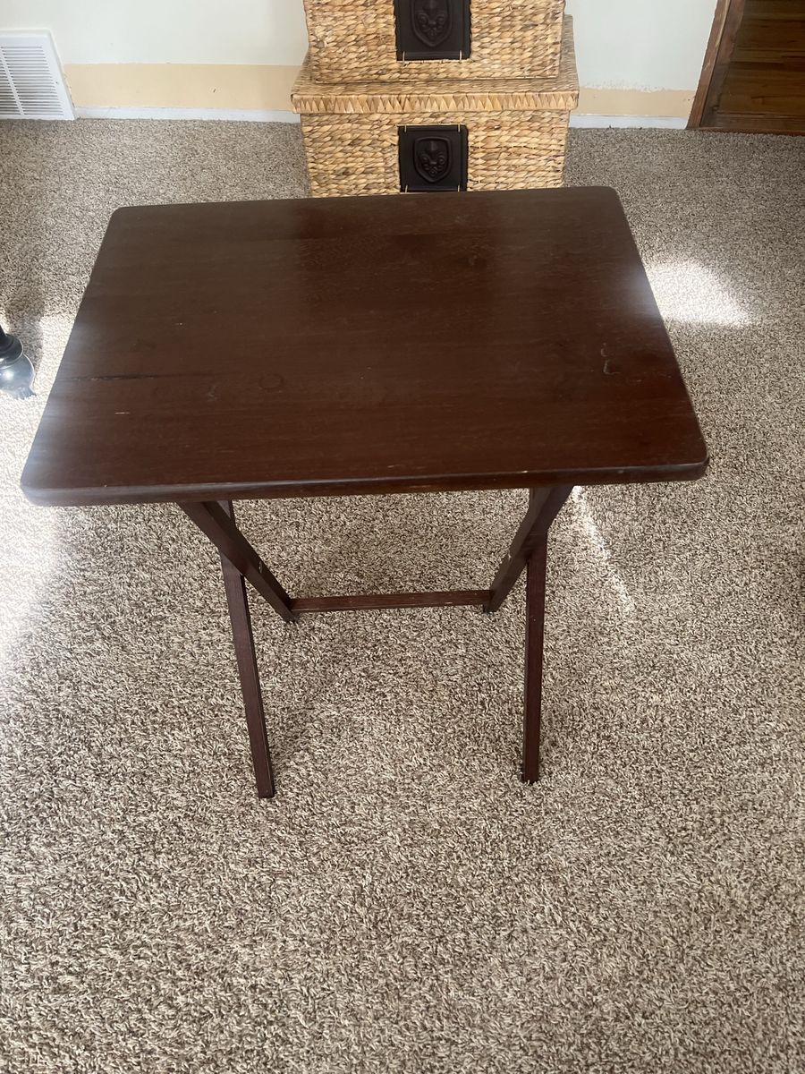 TV tray