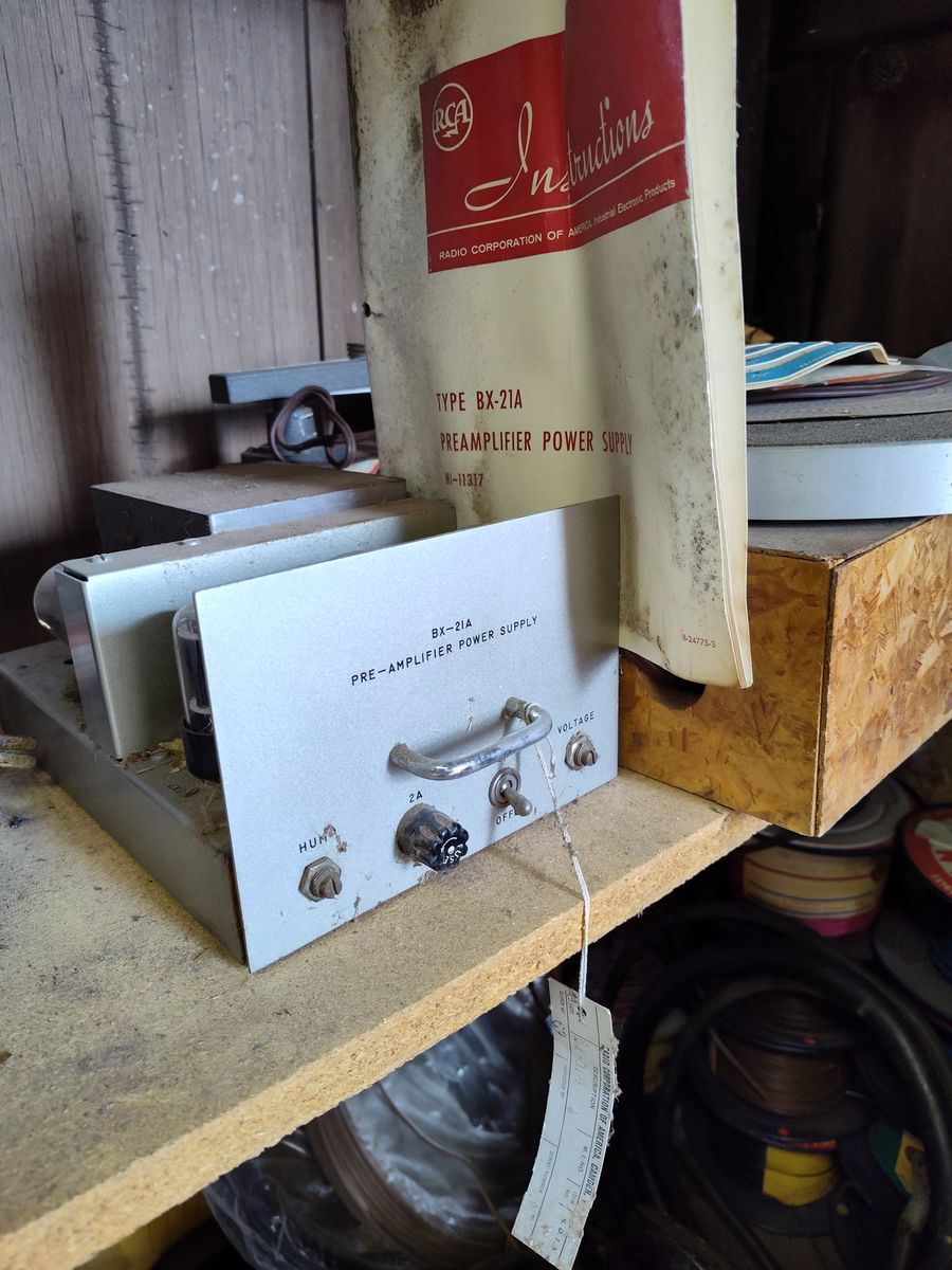 RCA pre-amp power supply BX-21A