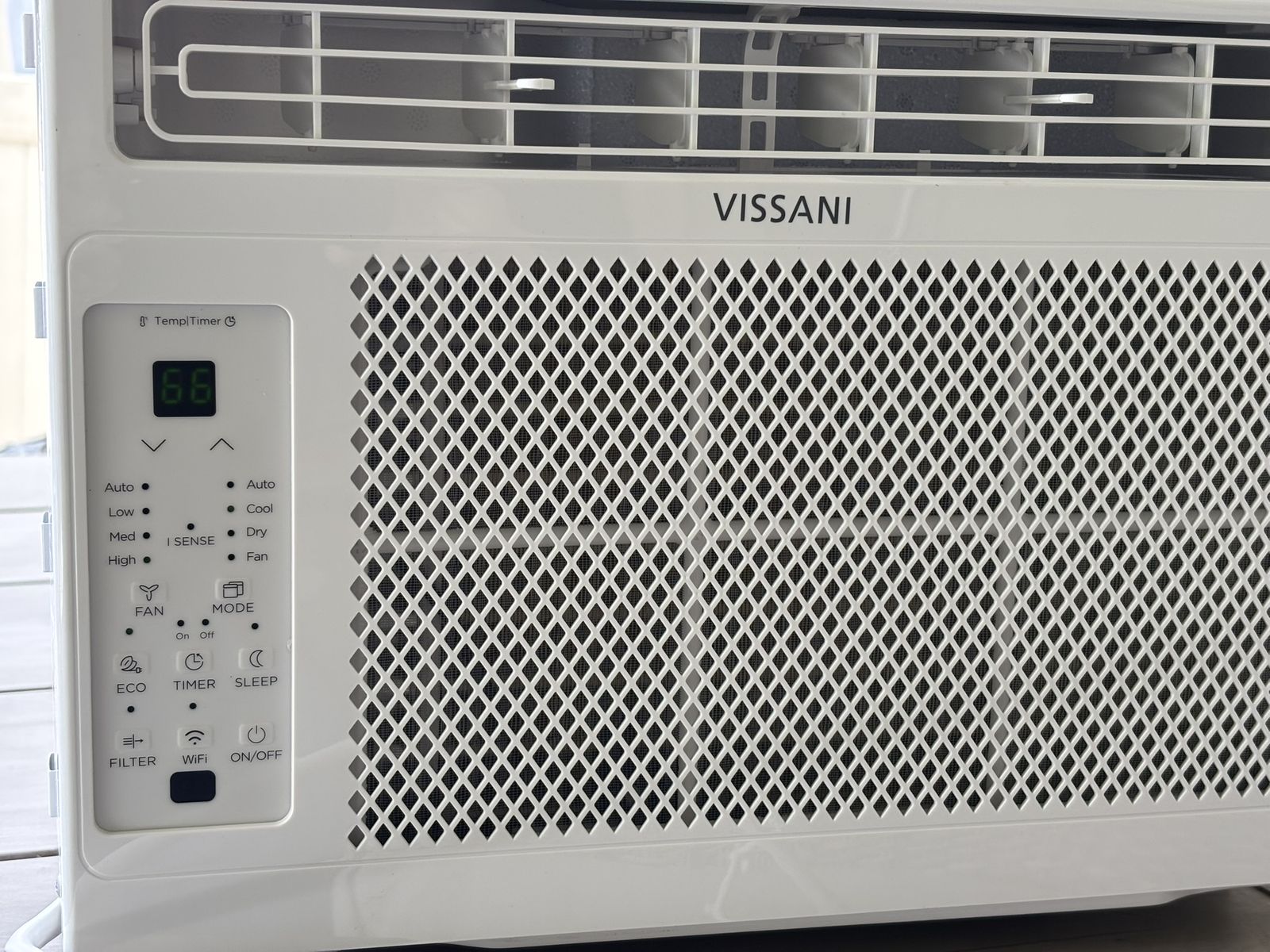 Window AC unit.   6000 BTU Brand new in box 