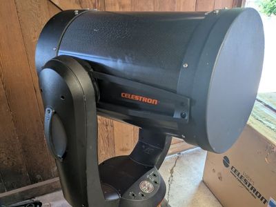 (electric mount not working) Celestron NexStar 11" GPS Schmidt-Cassegrain Telescope, Mount, and Accessories