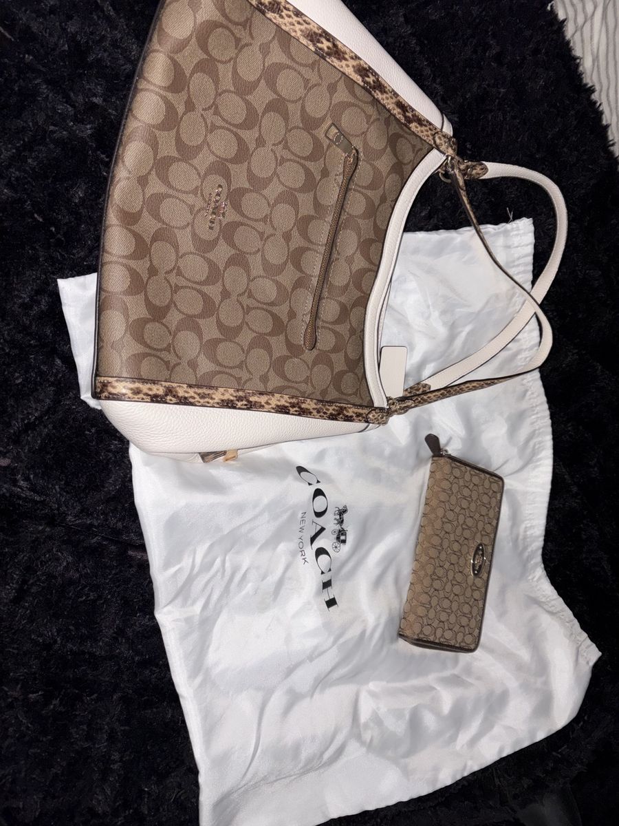 Coach Handbag And Matching Wallet New