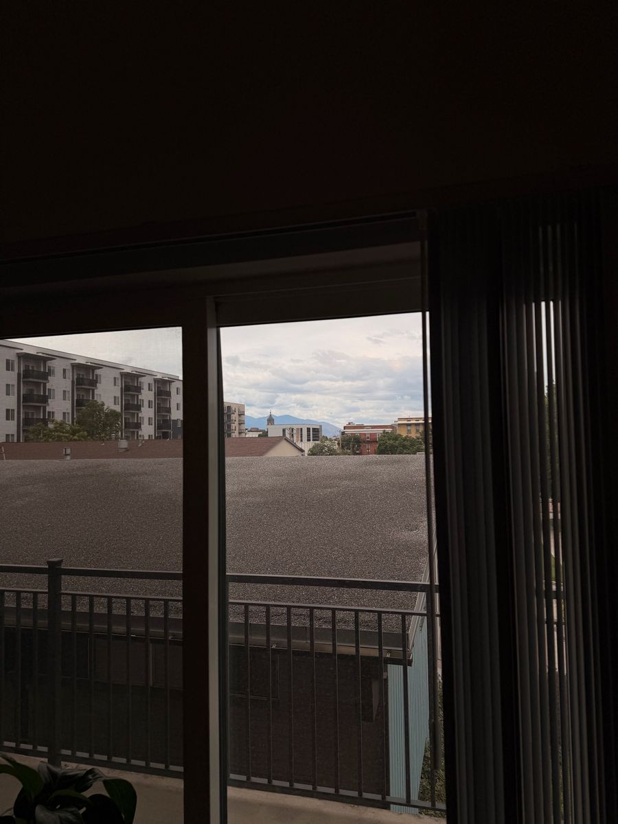 Main image 14