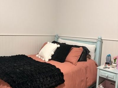 Bedroom Set (5 Piece)