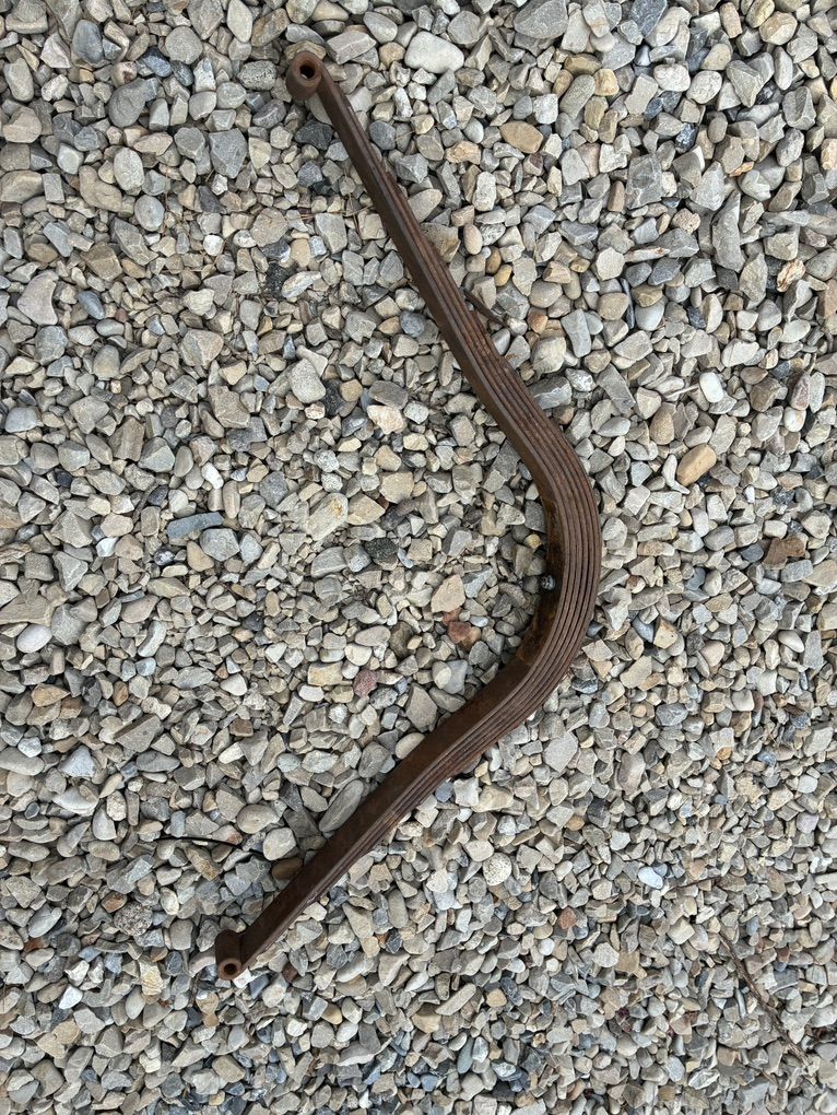 Model a Rear Spring