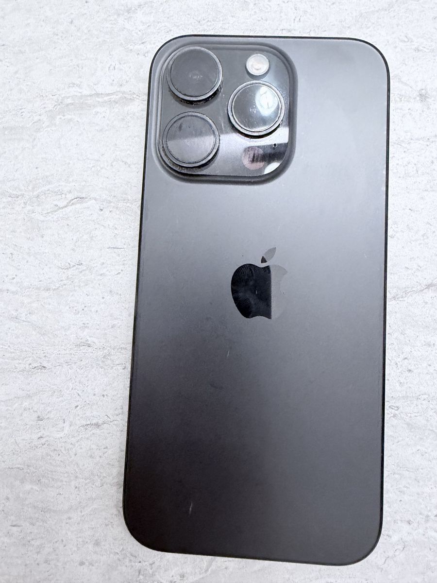 Apple iPhone 15 Pro - Unlocked - Dark Grey - Excellent Condition