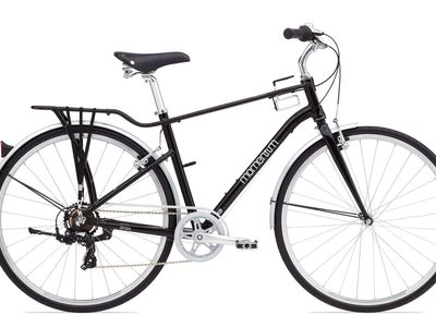Momentum Street City Commuter Bike Black with Rear Rack and Fenders