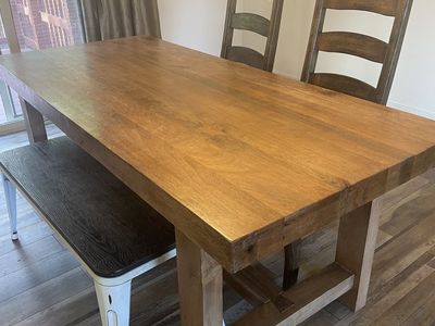 Pottery Barn Farmhouse Extendable Dining Table