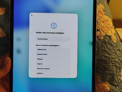 iPad pro 6 th gen 12.9