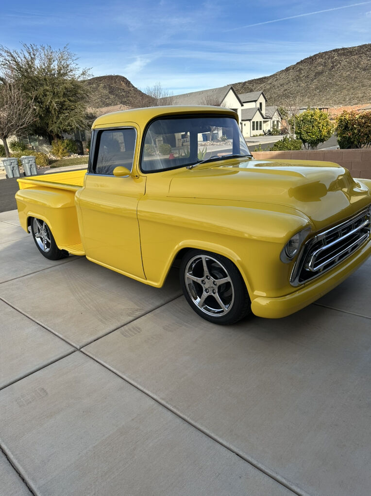 1957 CHEVROLET 1/2 TON