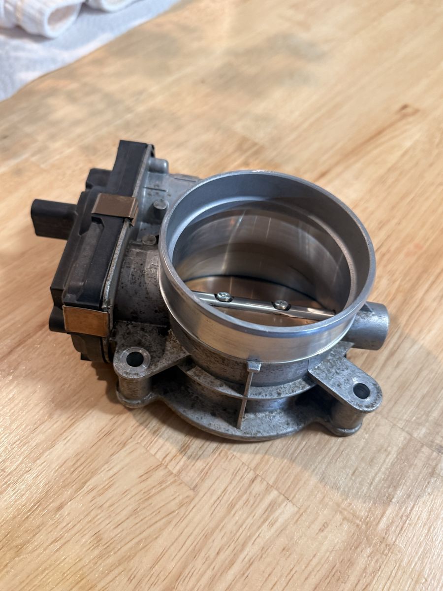 2015 Chevy Silverado Used Electronic Throttle Body Assembly - OEM Replacement Part