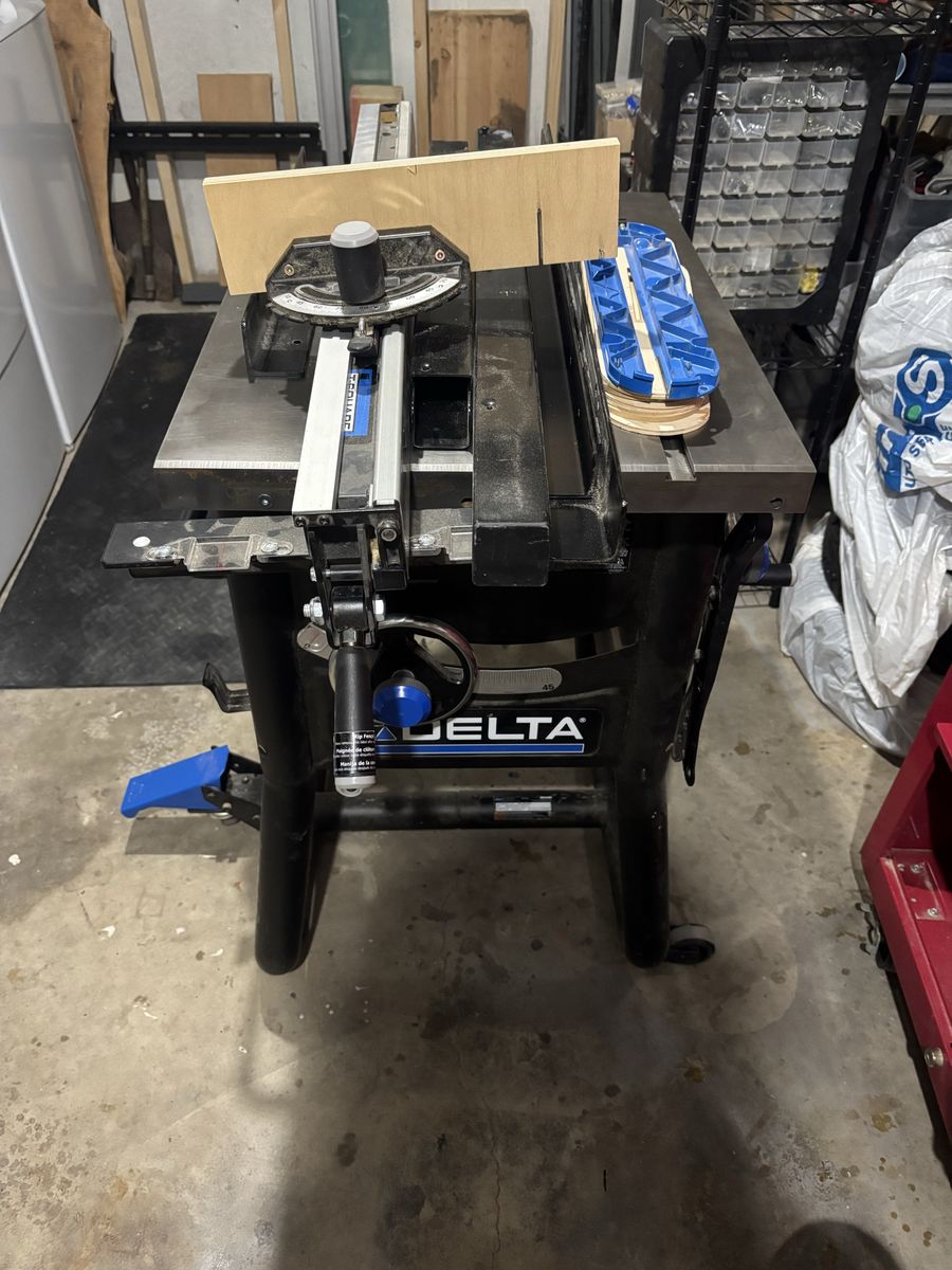 Delta Table Saw