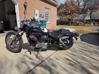2001 Honda Shadow 750 Motorcycle