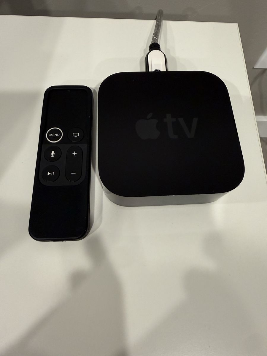 Apple TV 4K (Includes Siri Remote)
