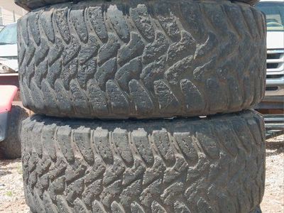 35-12.50-20 Toyo M/T Open Country Load F 12 Ply Truck Tires