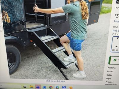 RV assisted floating handle