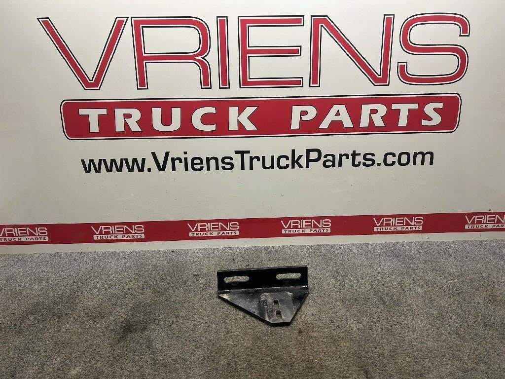 Kenworth Right Crossmember