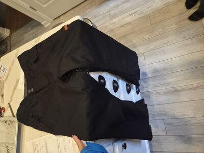 DC Snow pants