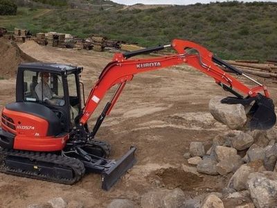 5-Ton Mini Excavator Rental – Cat 305 & Kubota KX057 – Powerful Mid-Size Mini Excavator