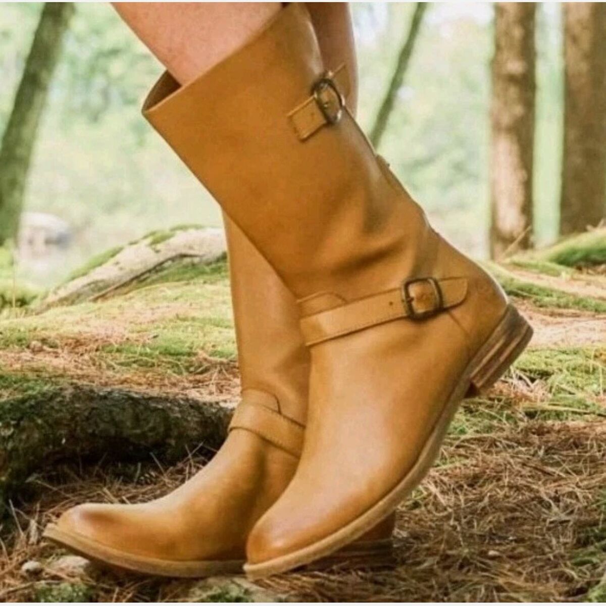 Born Womens Tan Leather Mid-Calf size 9