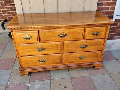 7 Drawer Solid Wood Dresser