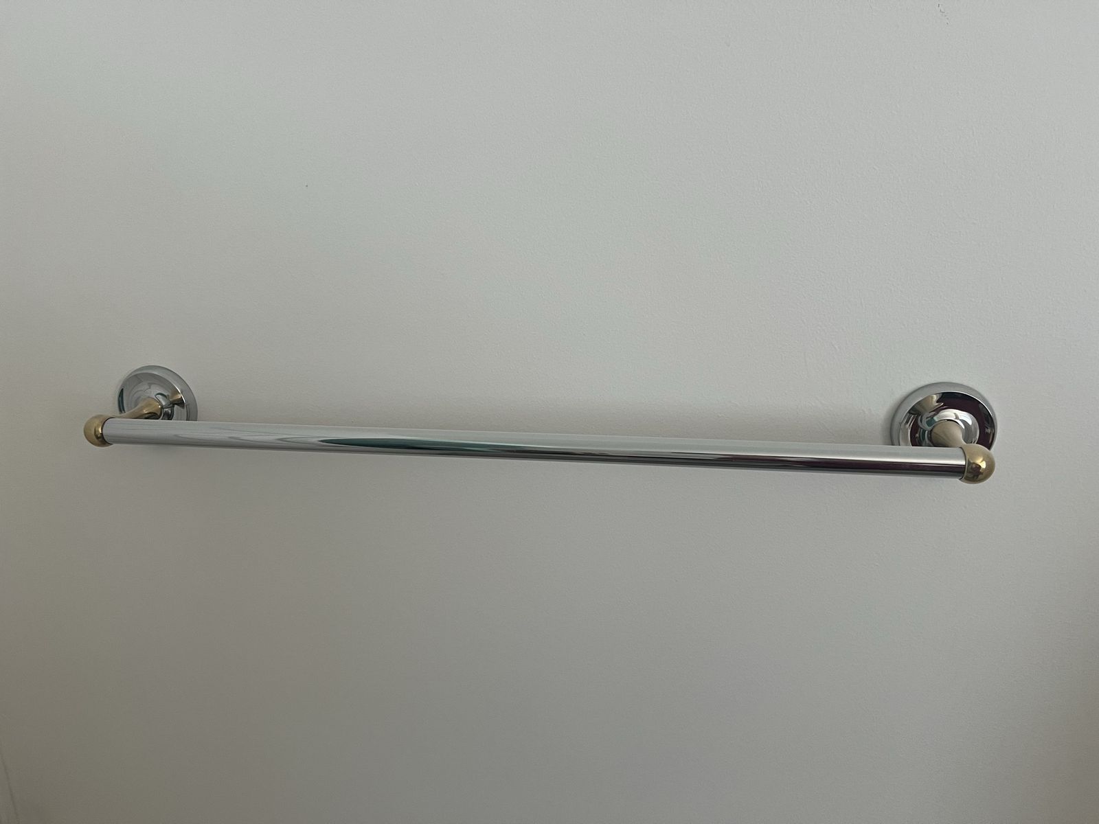Main image 4