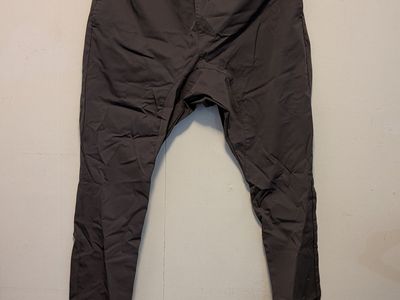 Zanerobe SureShot Joggers, size 34