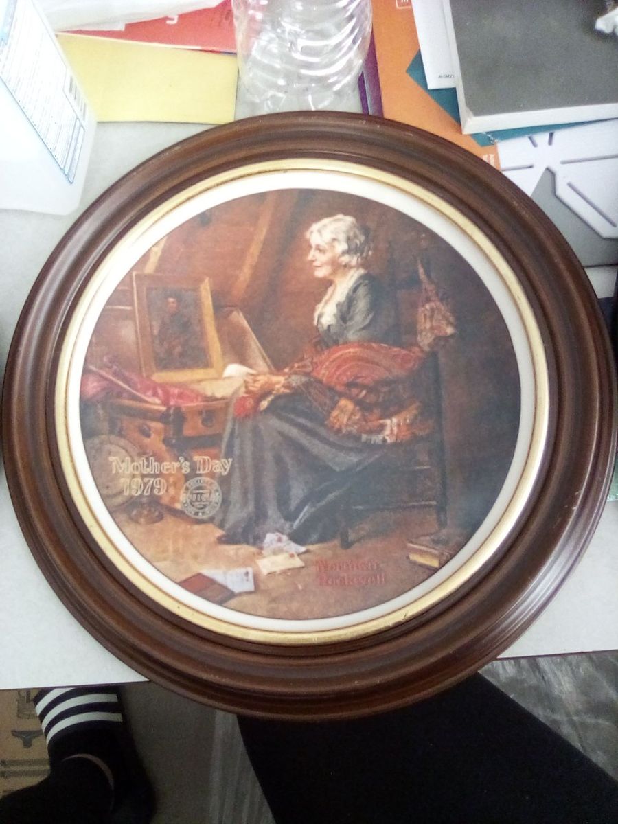 "Mothers Day - Reflections" Norman Rockwell Limited Edition Framed Plate