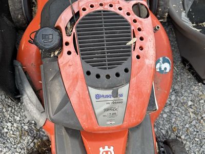 Broken Down Lawn Mower **PARTS ONLY**