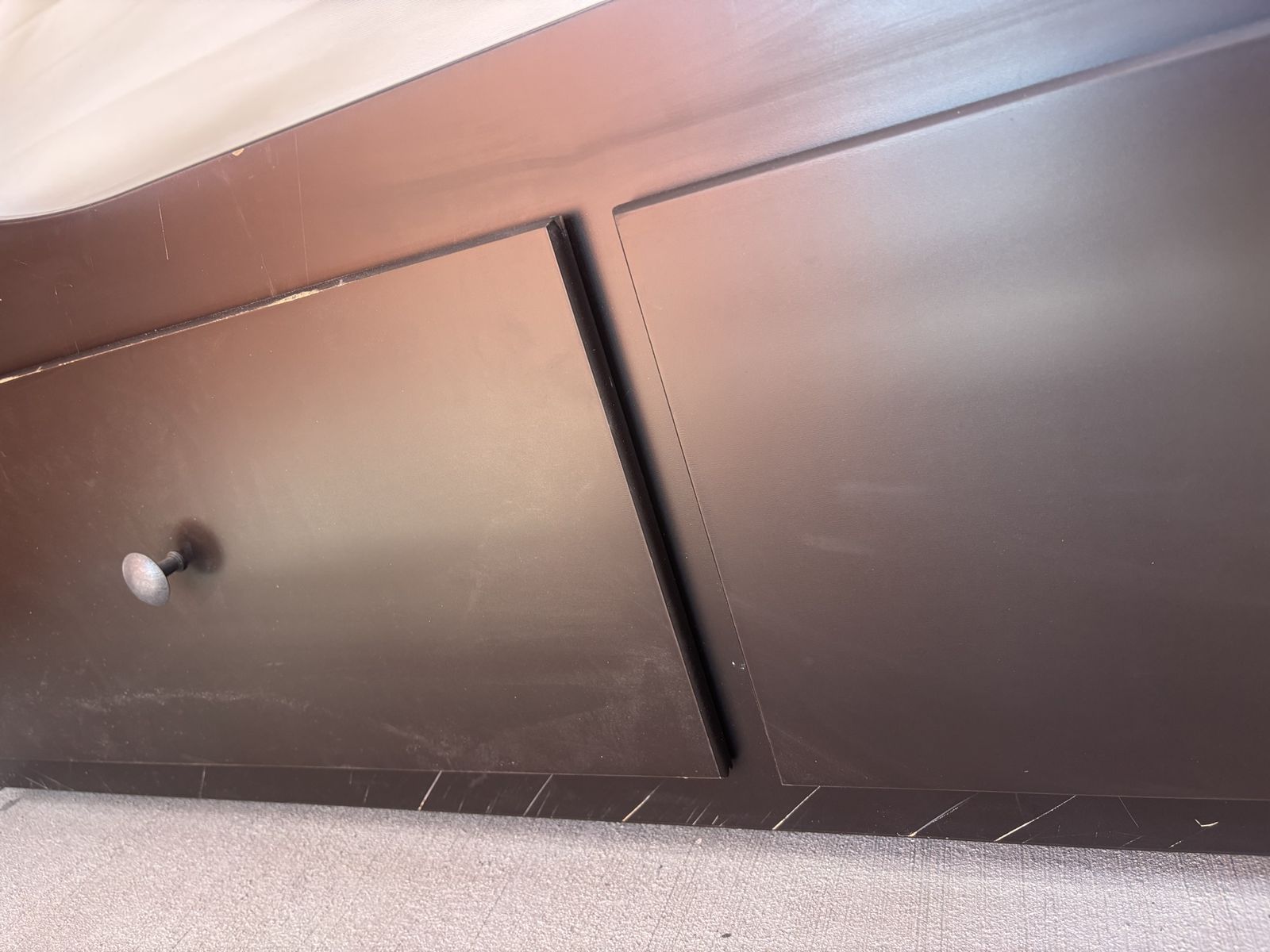 Main image 4
