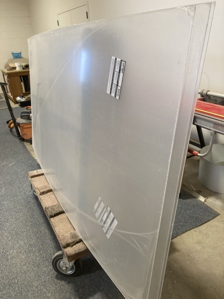 1/8 X 4'x8' Sheets Of Acrylic (plexiglass)