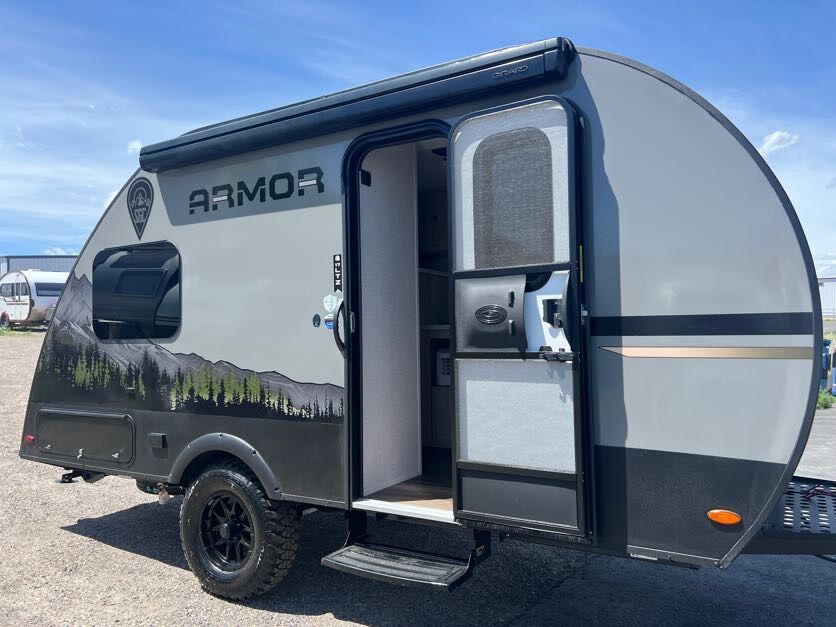 2025 Skinny Guy 17LTX