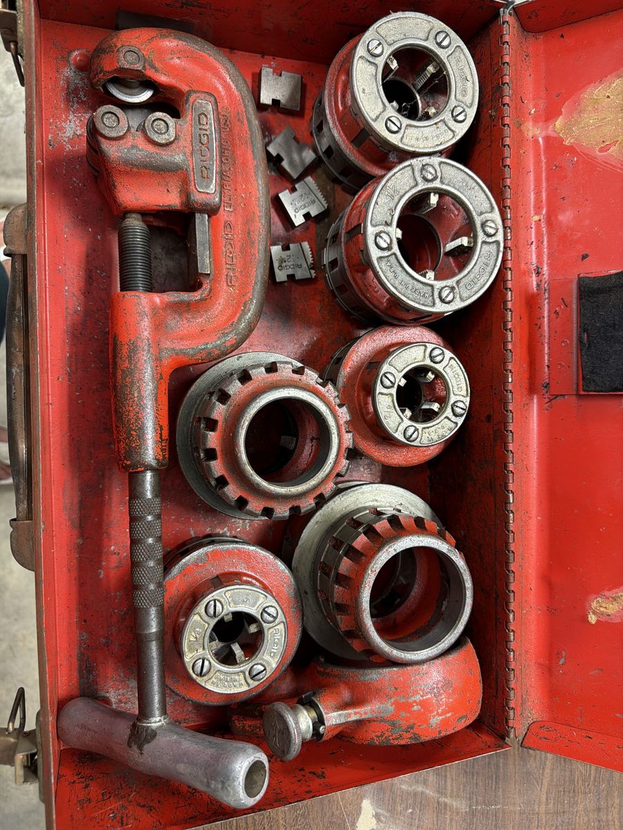RIDGID Pipe Threader and Cutter Set