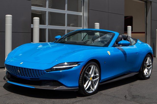 2024 Ferrari Roma Spider Base