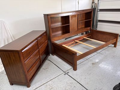 Holland House Mid-Century Modern Style Wooden Bedroom Set - Bookcase Headboard Twin Bed Frame & 6-Drawer Dresser