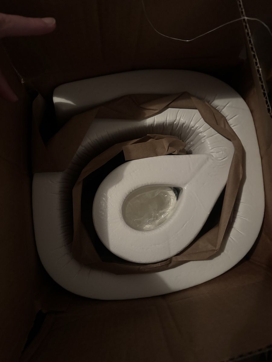 Main image 3