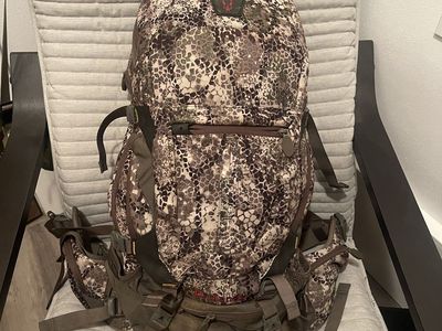 Badlands Ascent Pack