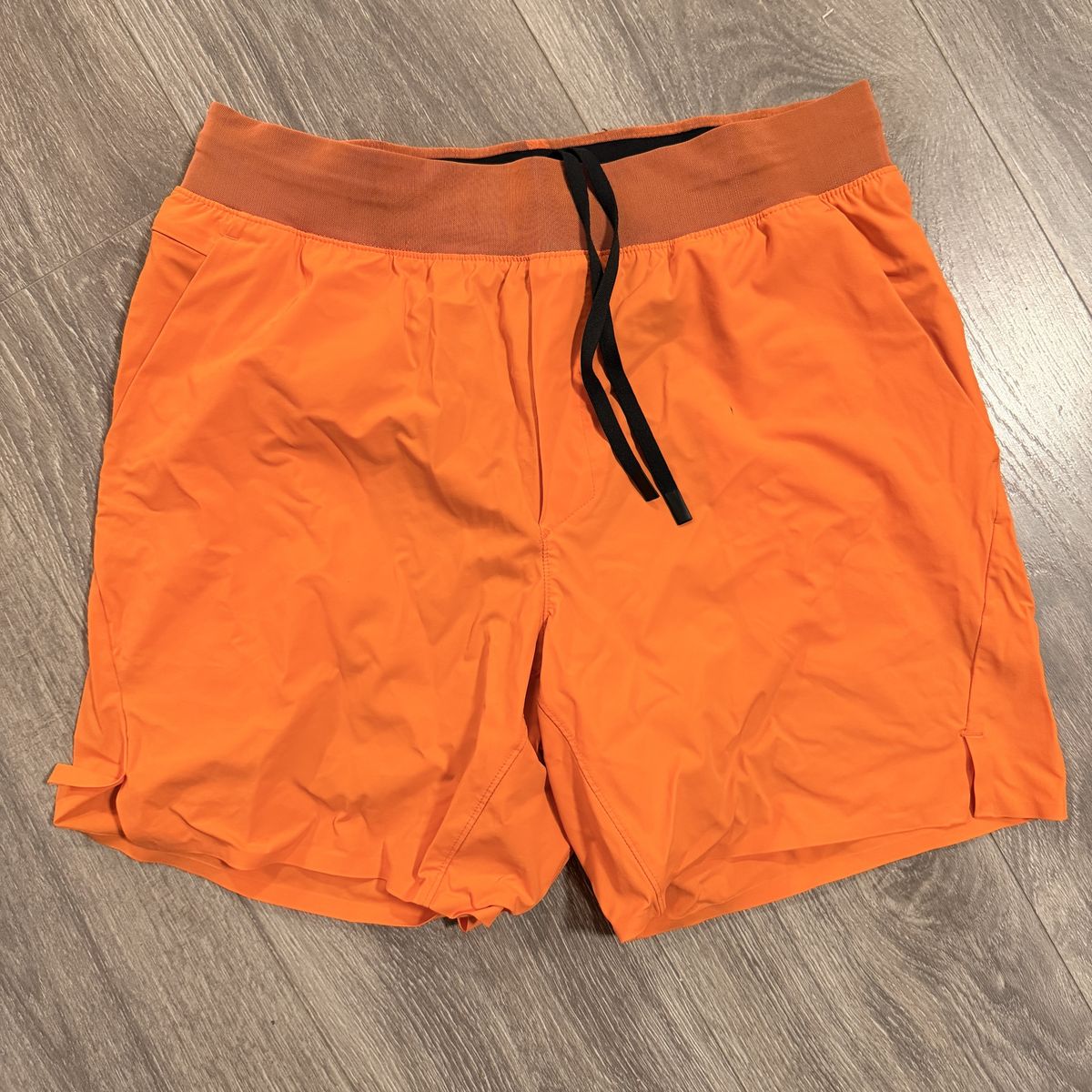 Ten Thousand Men’s Medium Shorts