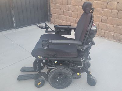 Quantum Edge 3 Power Wheelchair