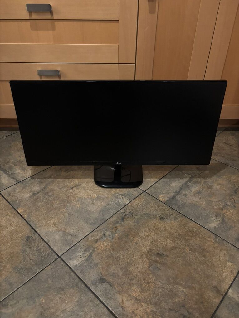LG Monitor