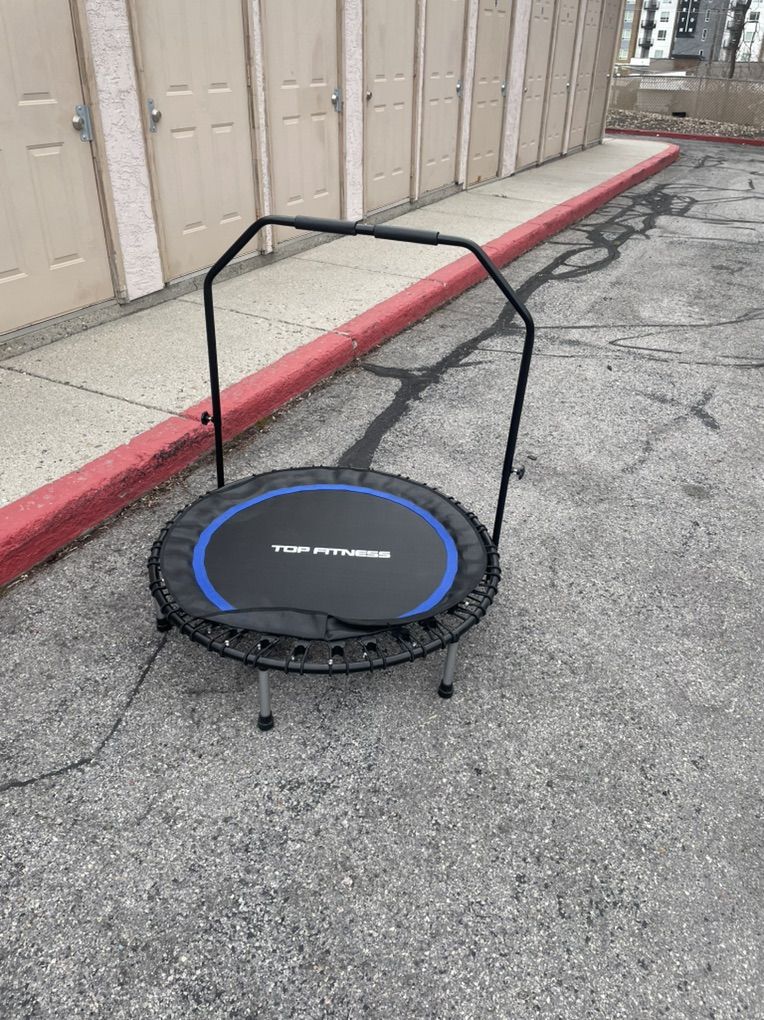 Top Fitness Excercise Tramp