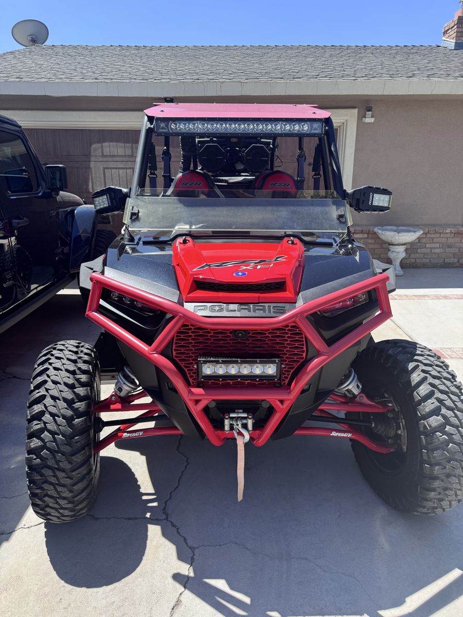 2018 Polaris RZR XP 4 Turbo DYNAMIX Edition  Red - low miles - one owner 