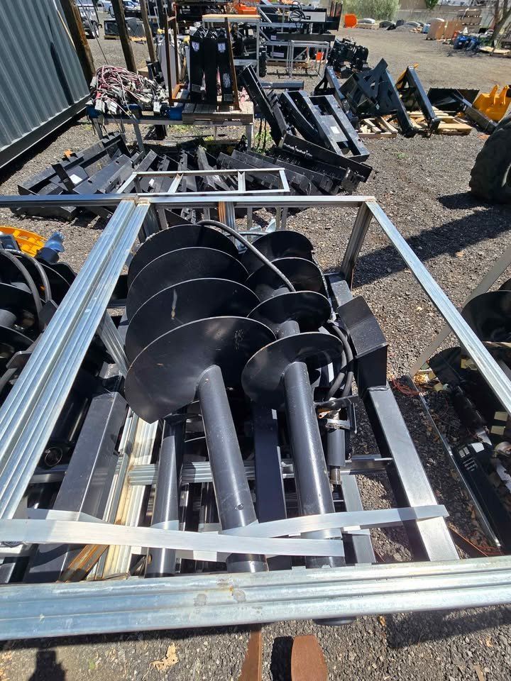 NEW JCT Heavy Duty Auger, 8,12 &18" Bits. Hex Shaft w/ Replacable Carbide Tipped Teeth (Skid Steer)
