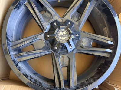American Outlaw 22x9 all black wheels.