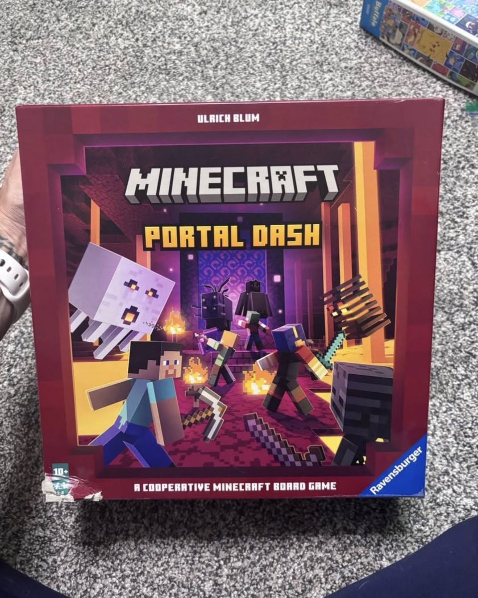 Minecraft Portal Dash Board Game