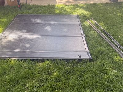 TrailFX truck bed cover