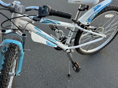 Novara Moxie 24”' Mountain Bike - Great Condition, Ready to Ride!